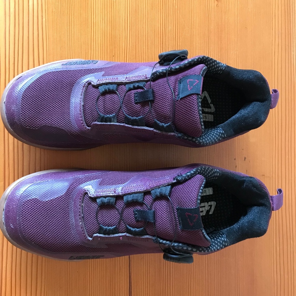 Leatt 6.0 clip V22 woman’s mountain bike shoe